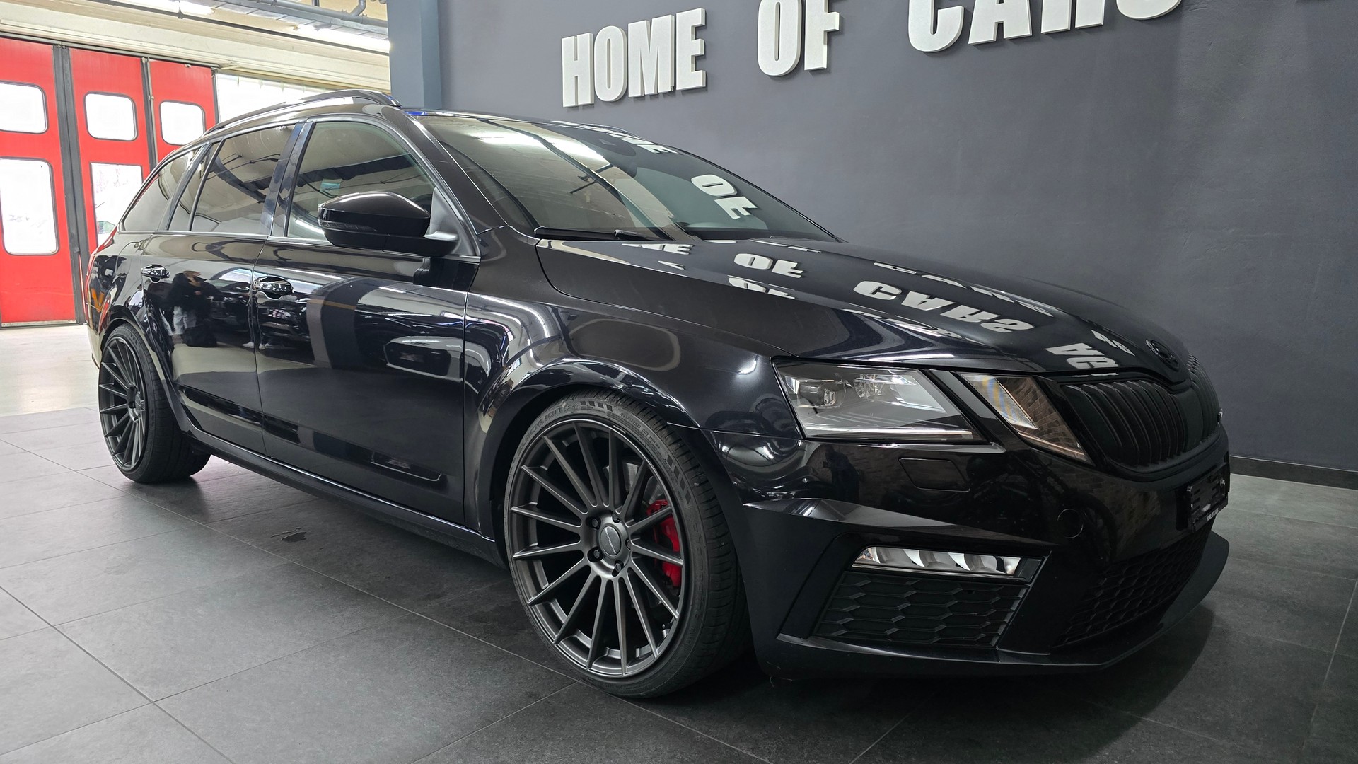 SKODA Octavia Combi 2.0 TDI RS 4x4 DSG-image-12