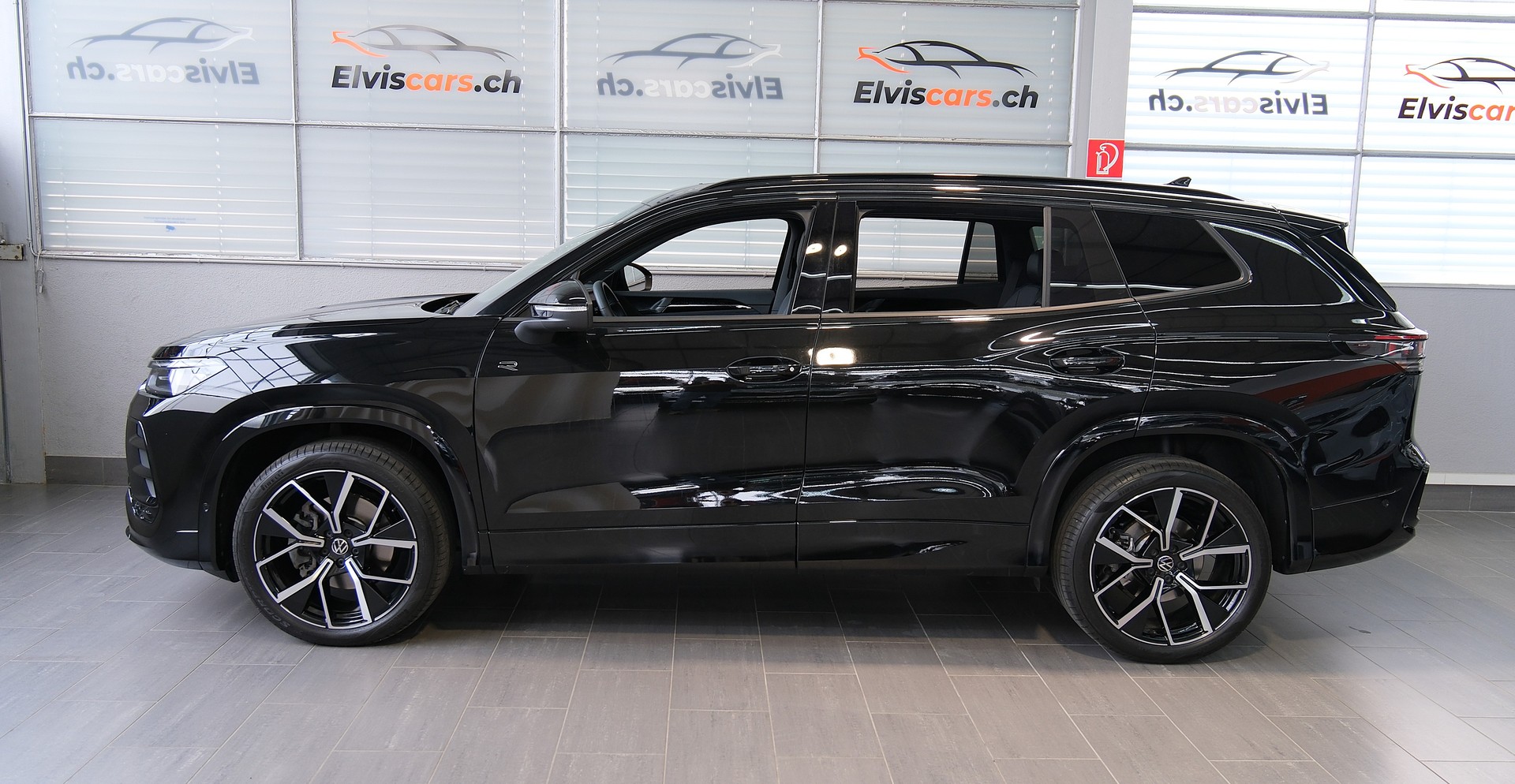 VW Tayron 2.0 TDI SCR R-Line United 4Motion DSG-image-10