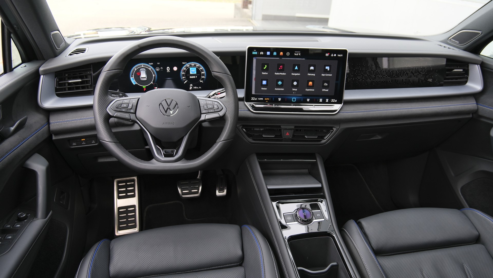 VW Tayron 2.0 TDI SCR R-Line United 4Motion DSG-image-19