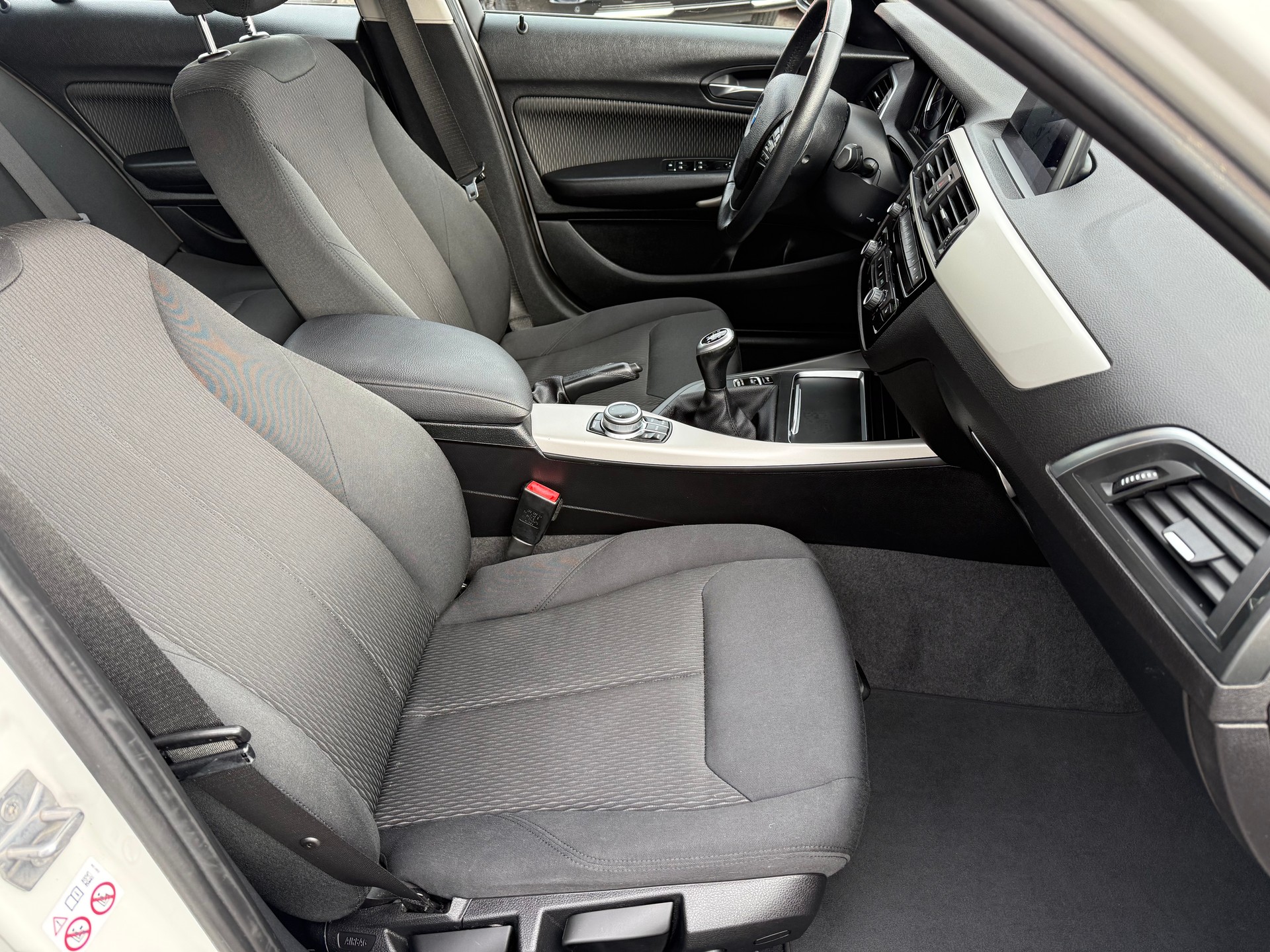 BMW 116i Business-image-10