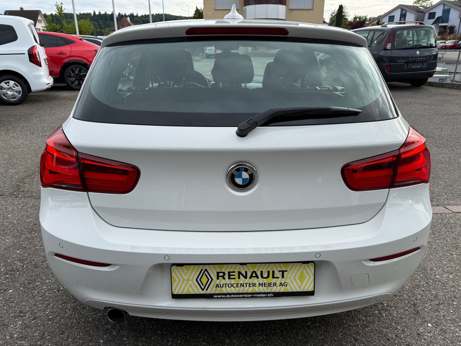 BMW 116i Business-image-4