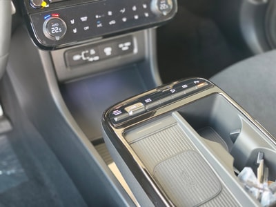 Hyundai Tucson 1.6 HEV N-Line 4WD — photo 8
