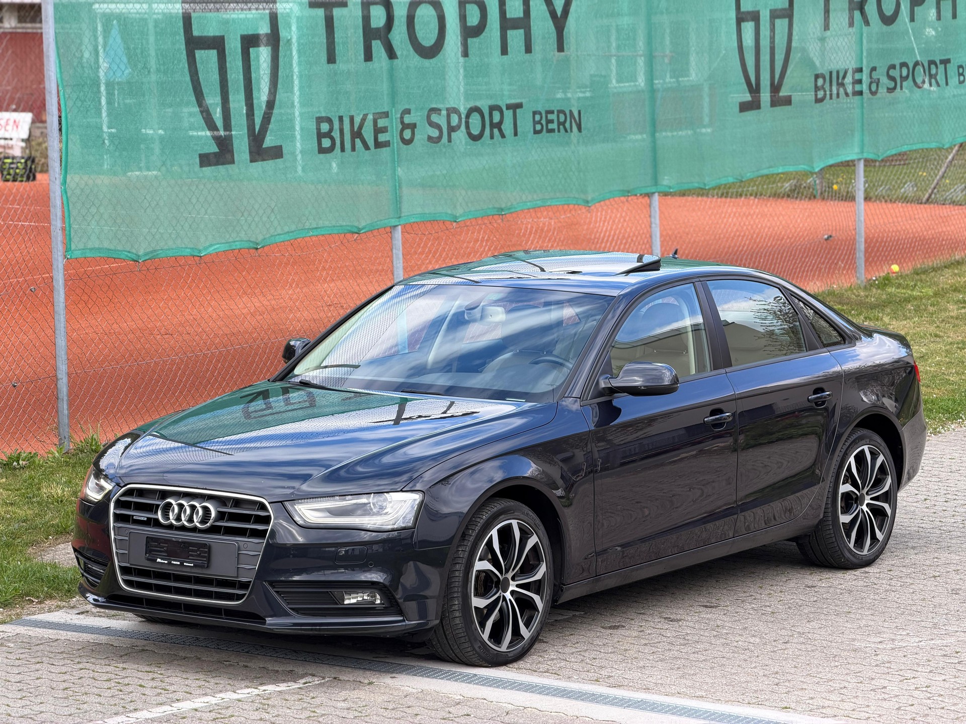 AUDI A4 Limousine 2.0 TDI quattro