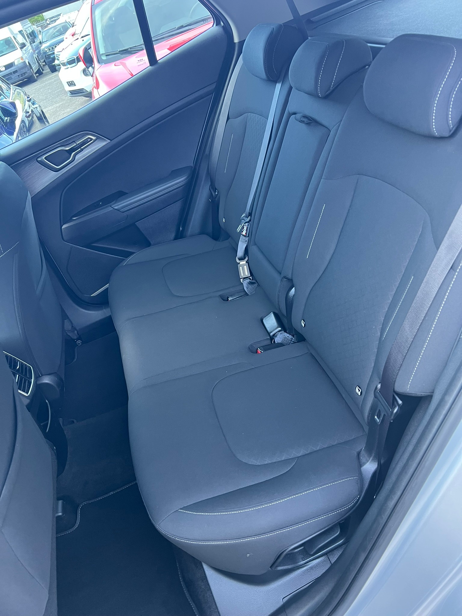 KIA SPORTAGE-image-9