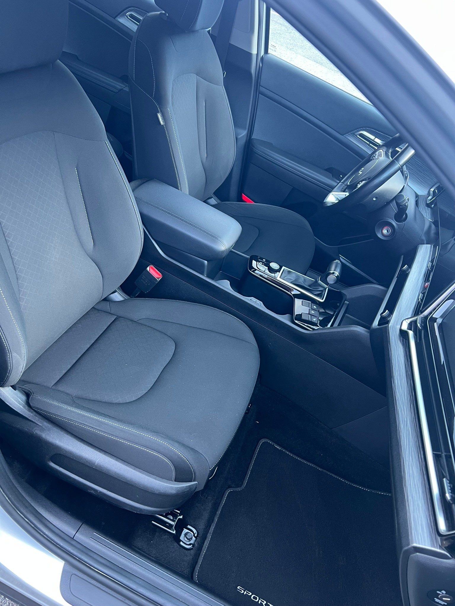 KIA SPORTAGE-image-7