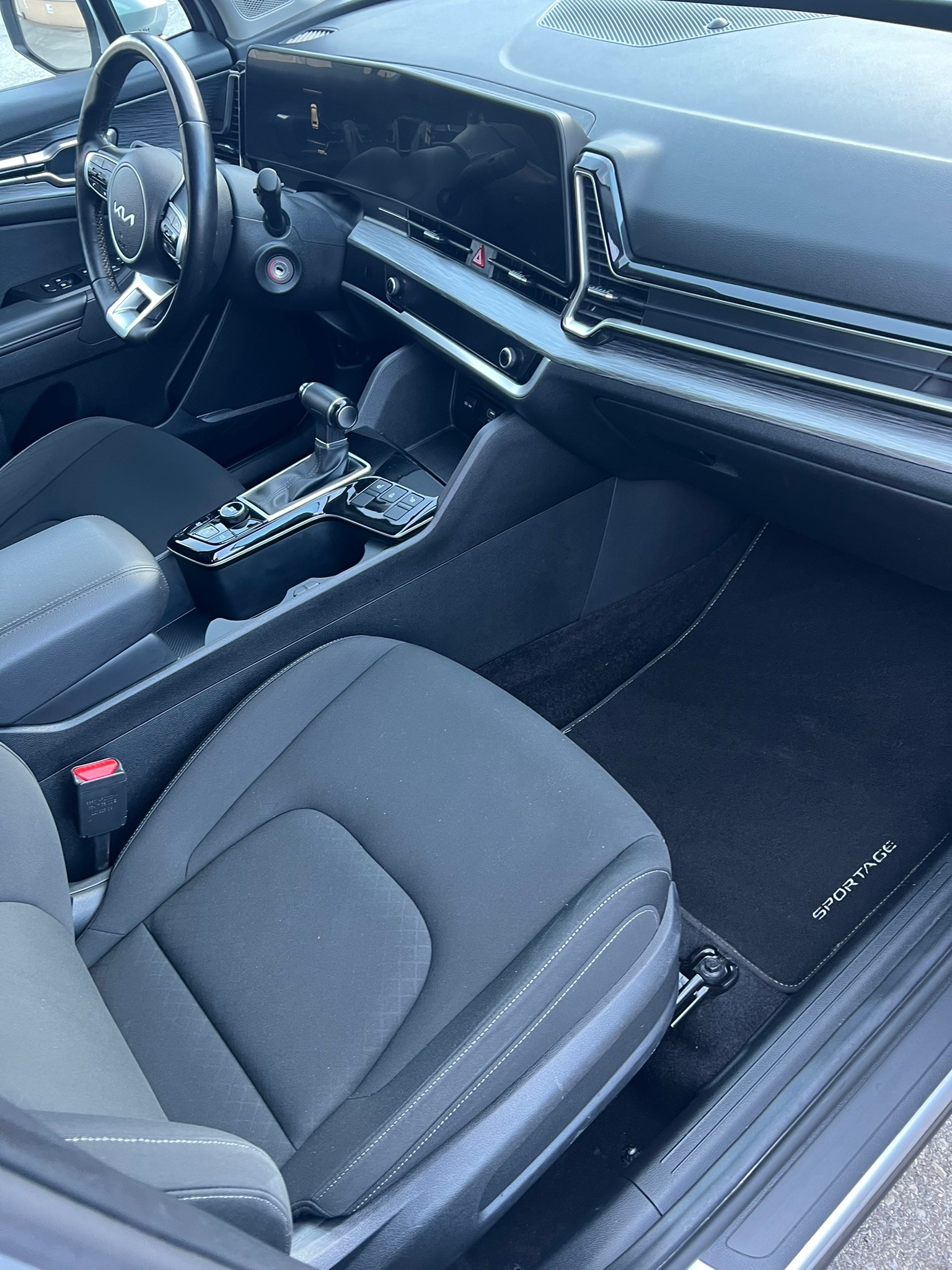 KIA SPORTAGE-image-11
