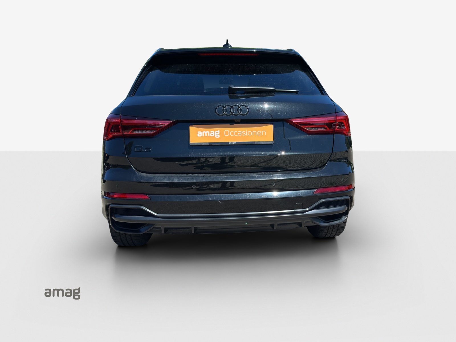 AUDI Q3 35 TFSI S line Attraction S-tronic-image-3