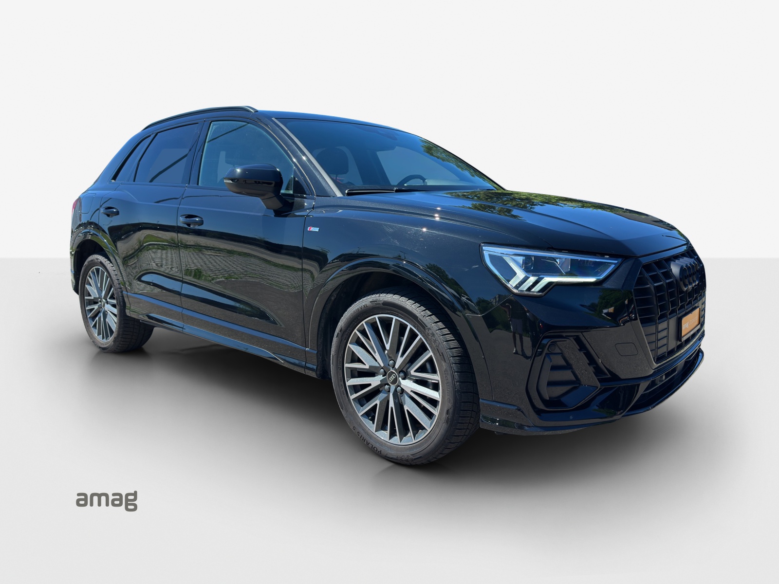 AUDI Q3 35 TFSI S line Attraction S-tronic-image-5