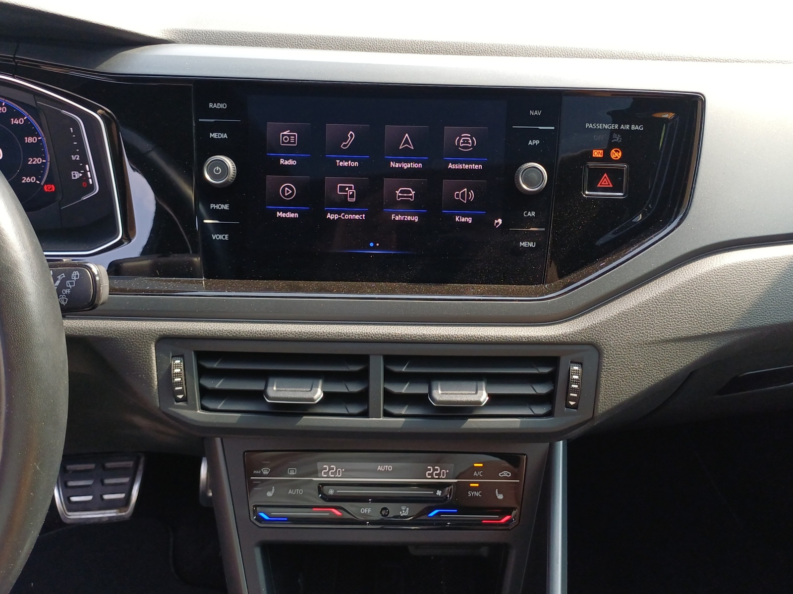 VW Taigo 1.0 TSI R-Line DSG-image-10