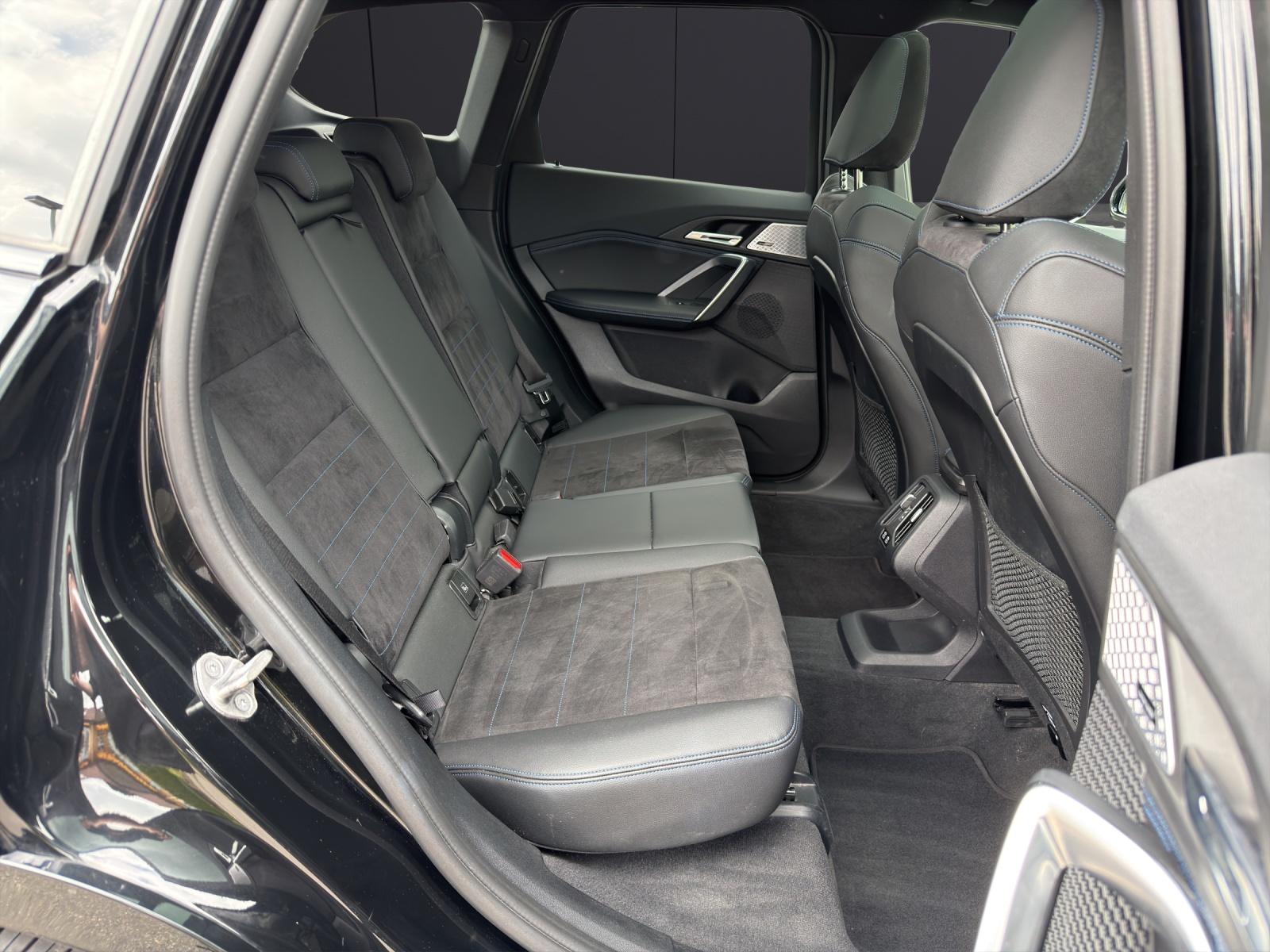 BMW X1 23d xDrive paddles-image-13