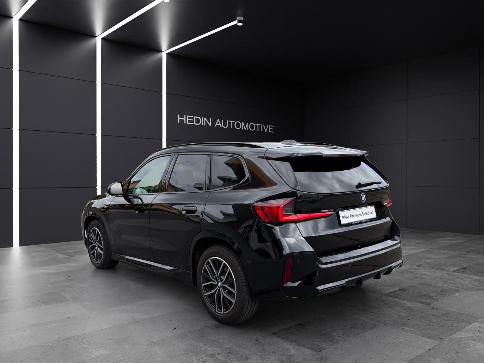BMW X1 23d xDrive paddles-image-2