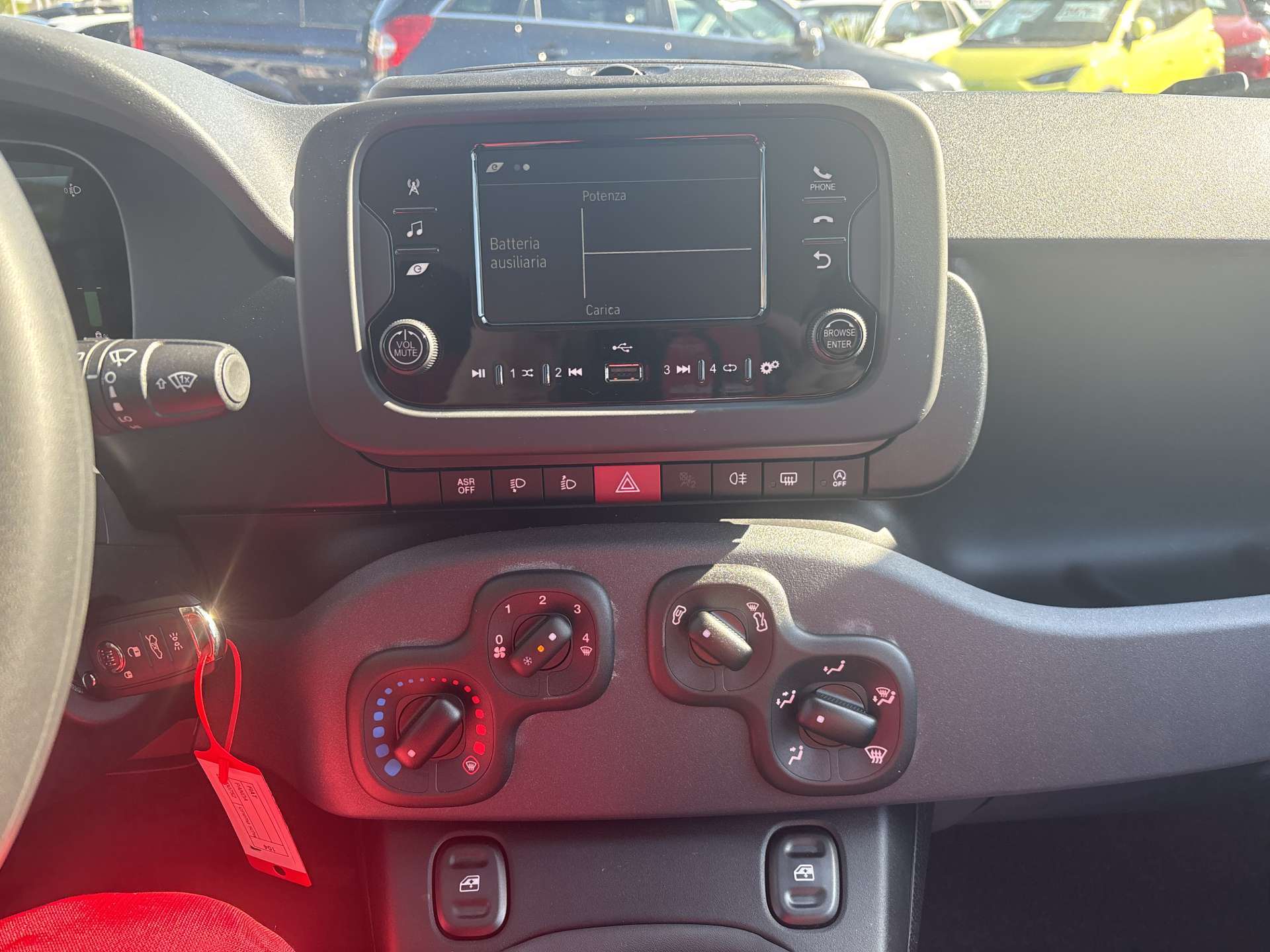 FIAT Panda 1.0 Hybrid Pandina Icon TOP-PREIS-image-1
