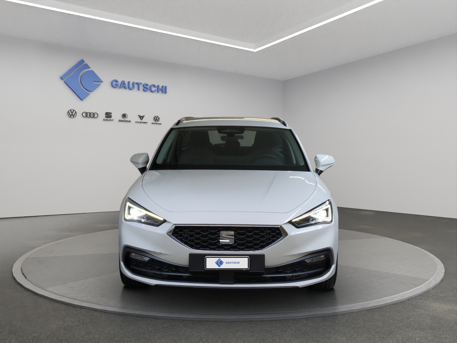 SEAT Leon ST 1.5 eTSI mHEV DSG Style-image-4