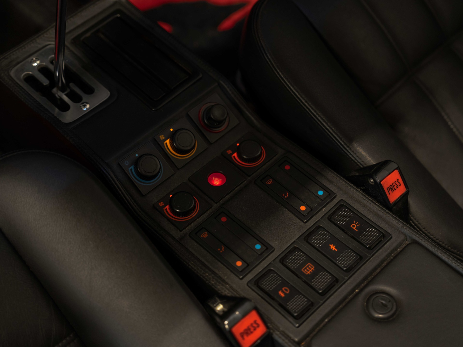 FERRARI 328 GTS-image-29