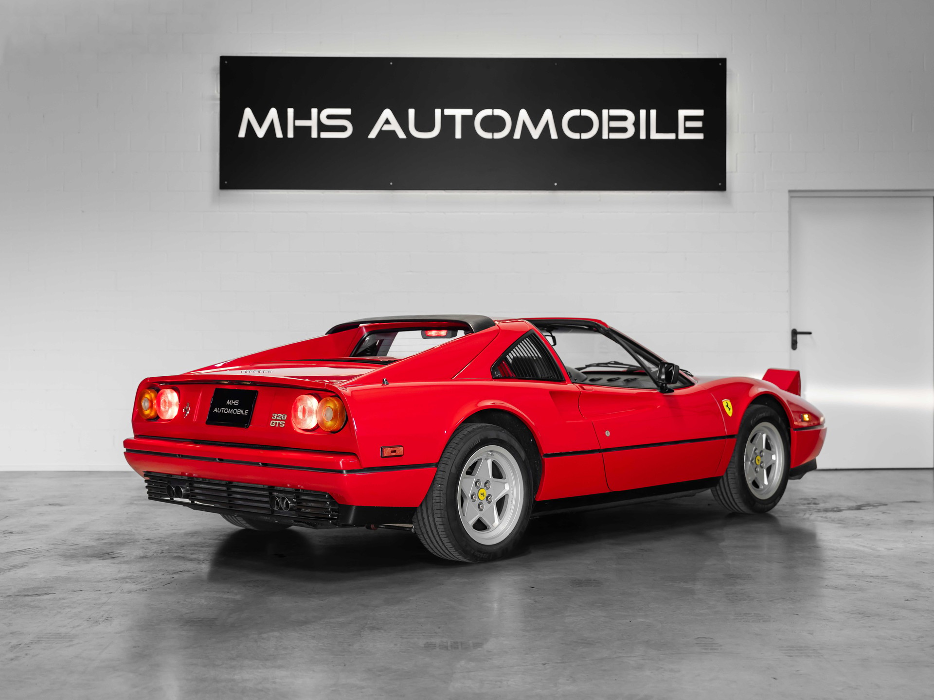 FERRARI 328 GTS-image-5