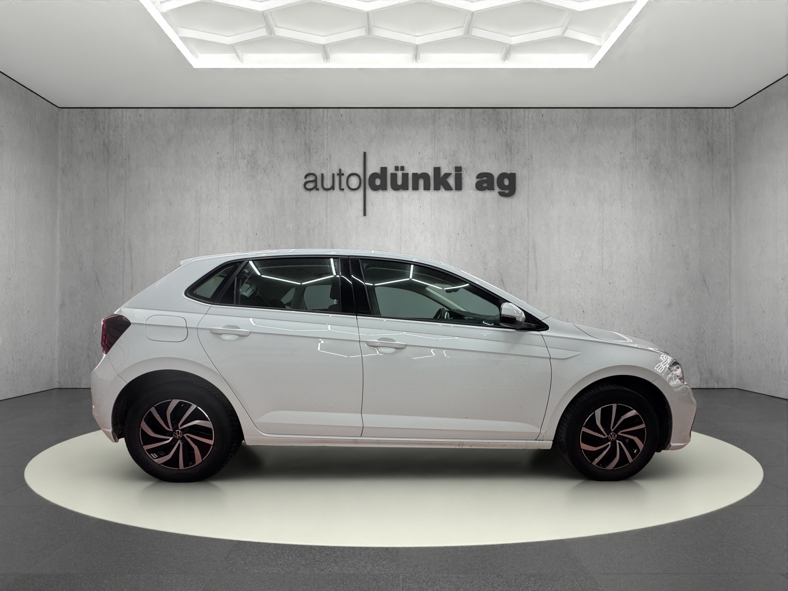 VW Polo 1.0 TSI Life DSG-image-4