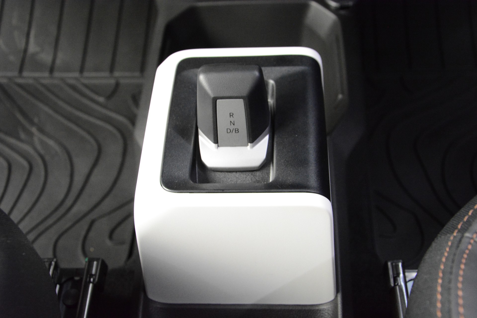 DACIA Spring Extreme *CCS-Ladeanschluss*-image-17