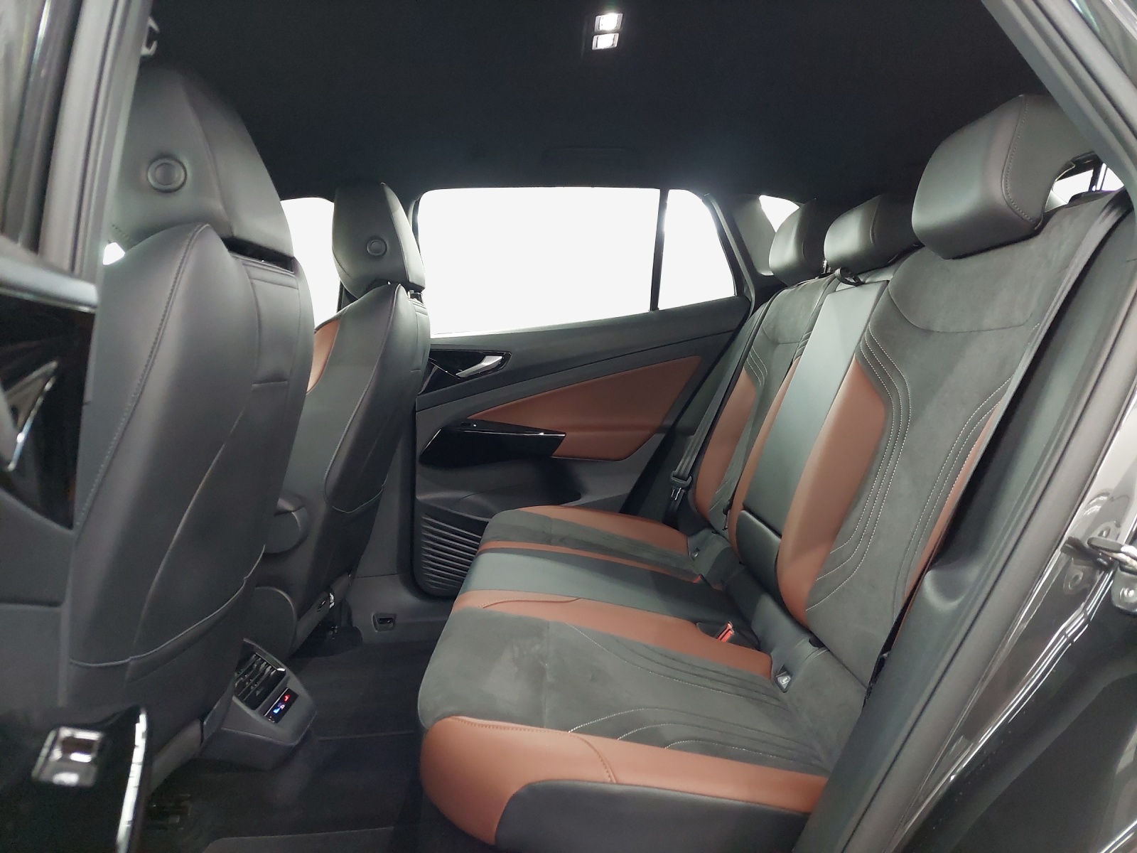 VW ID.4 Pro Performance 77 kWh-image-12