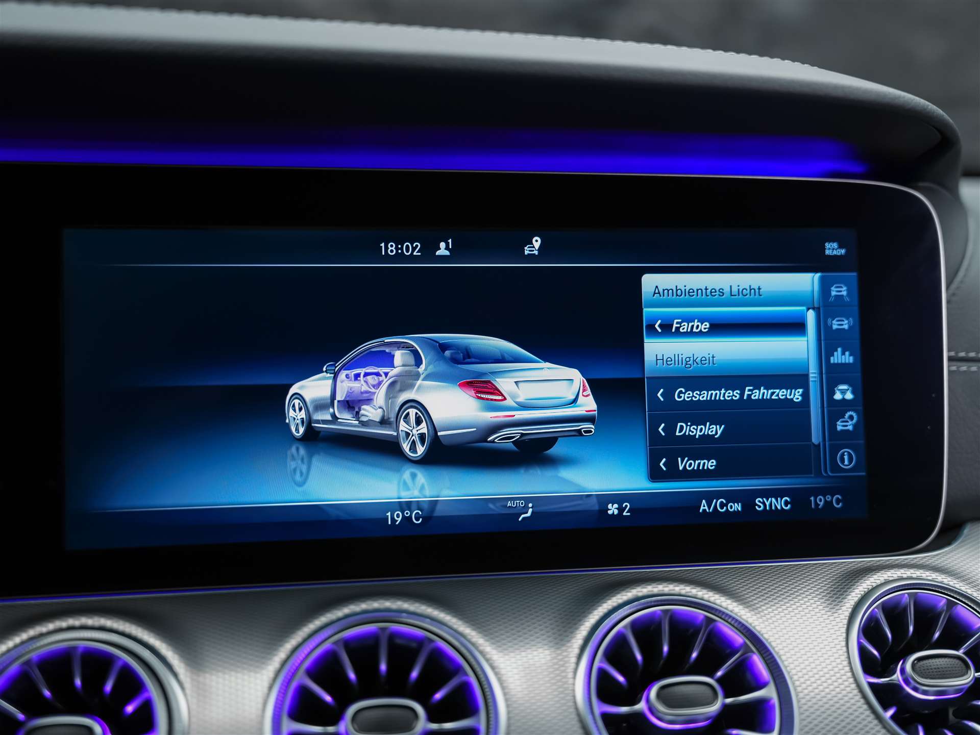 MERCEDES-BENZ E 220 d AMG Line 9G-Tronic *CH-Auto*360° Kamera*Head Up*Burmester*-image-34