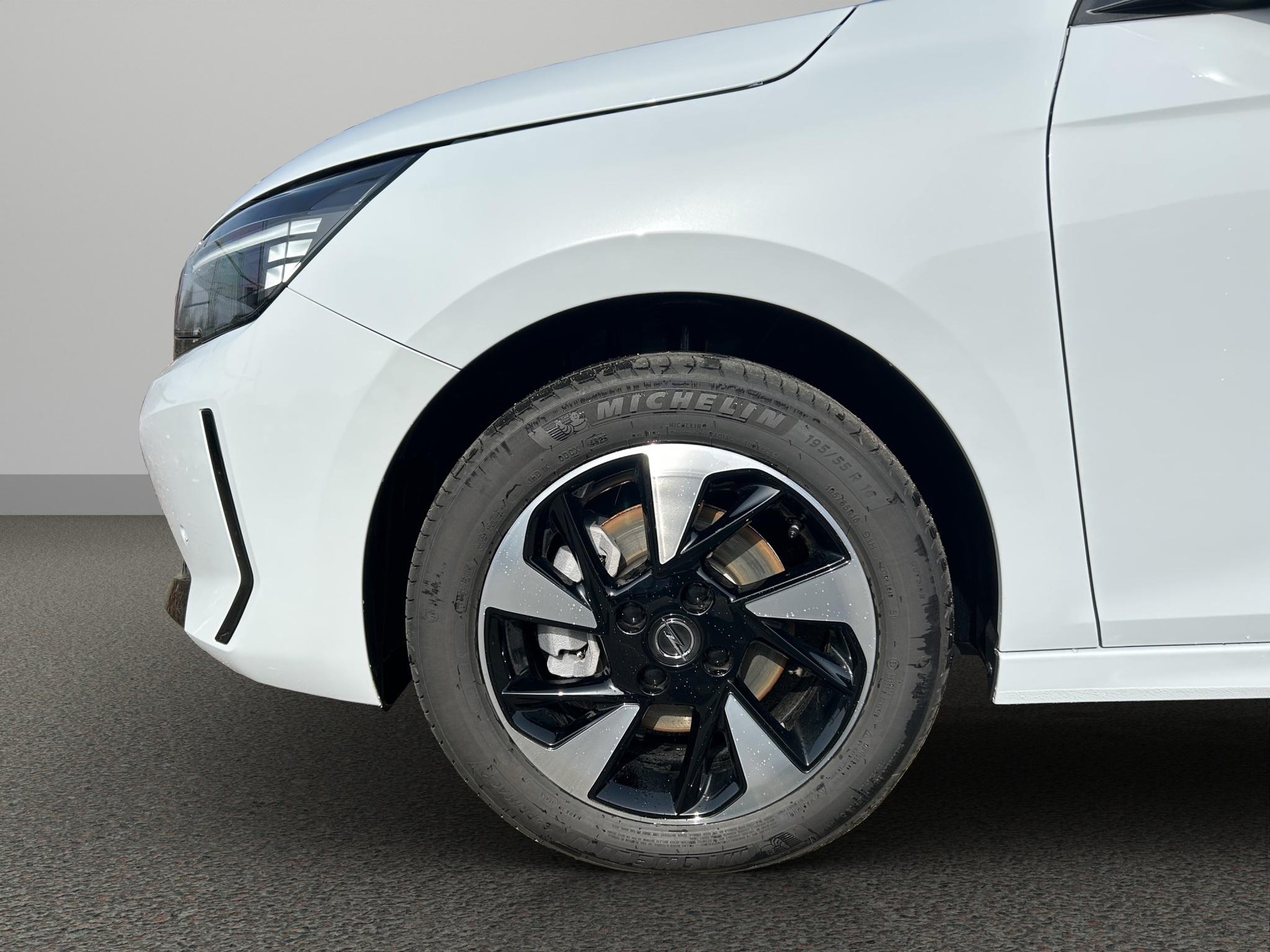 OPEL Corsa-e Viva-image-9