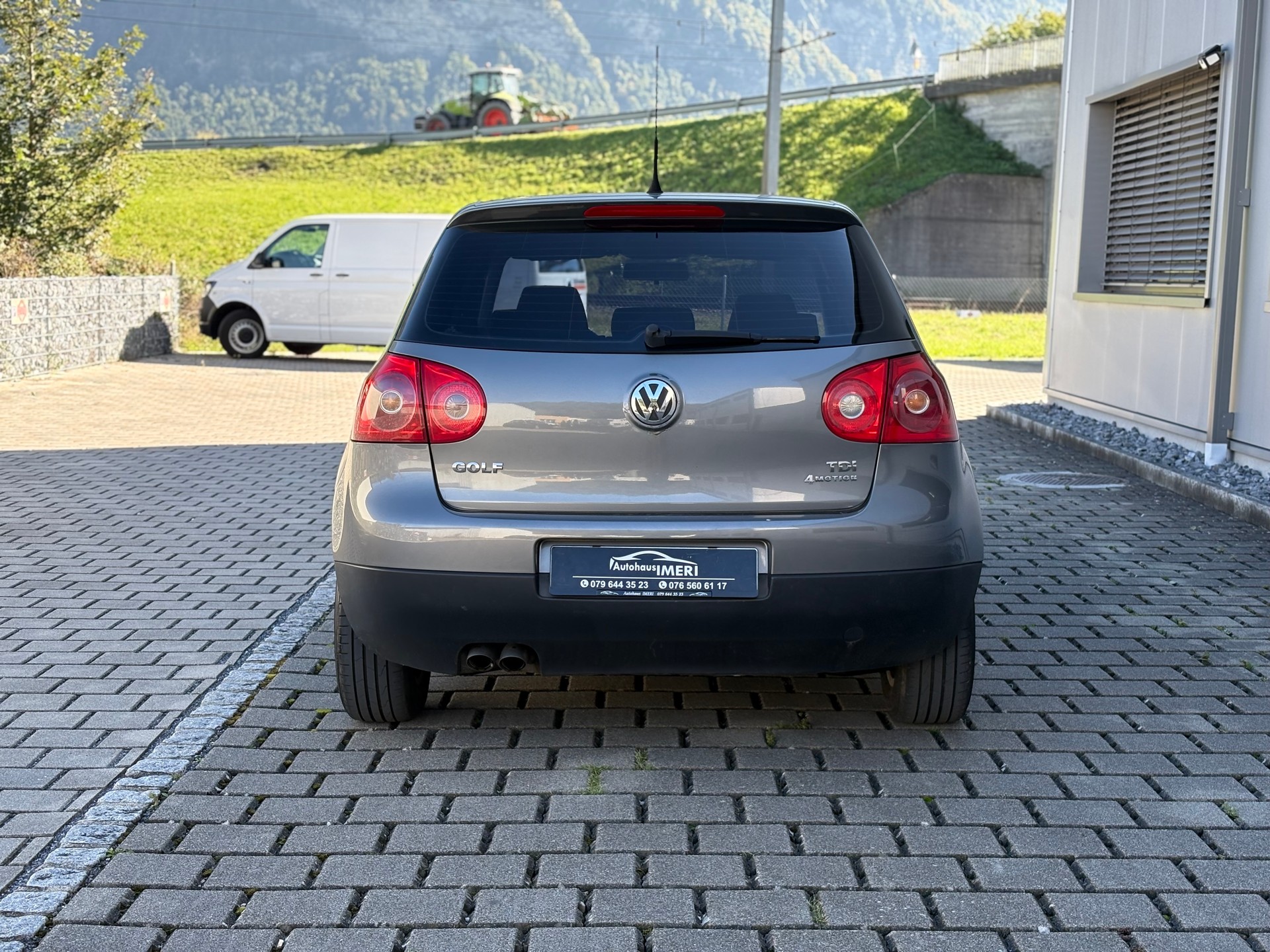 VW Golf 1.9 TDI Comfortline 4Motion-image-7
