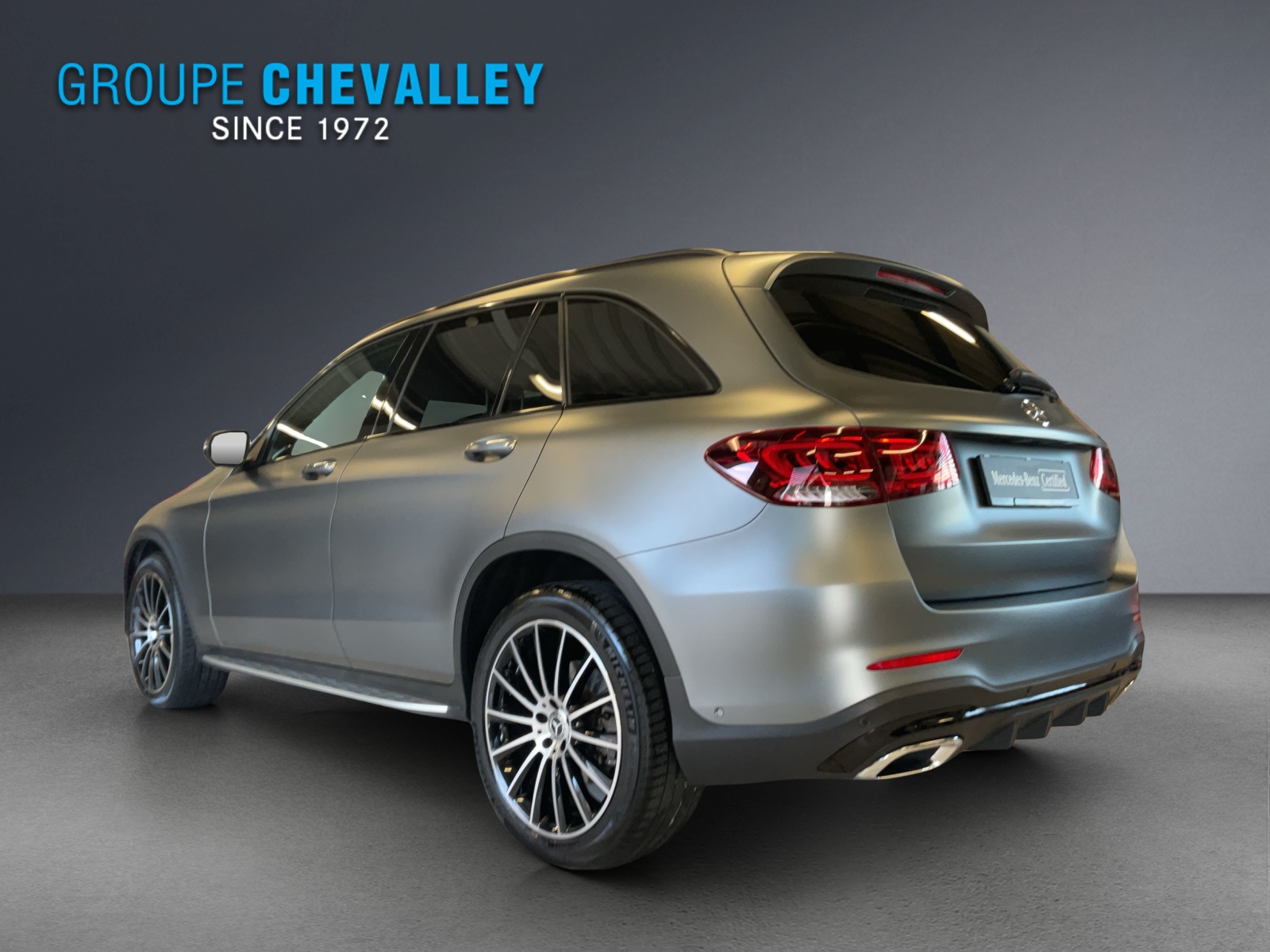 MERCEDES-BENZ GLC 300 d AMG Line 4Matic-showroom-element-3