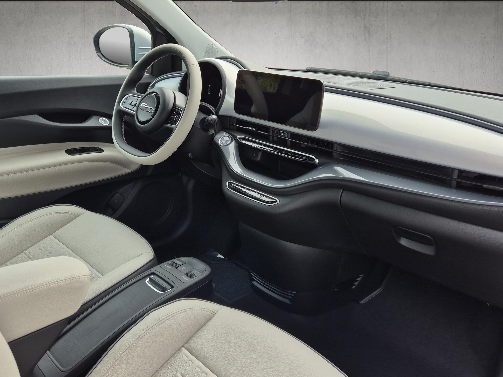 FIAT 500 Cabrio La Prima-image-11