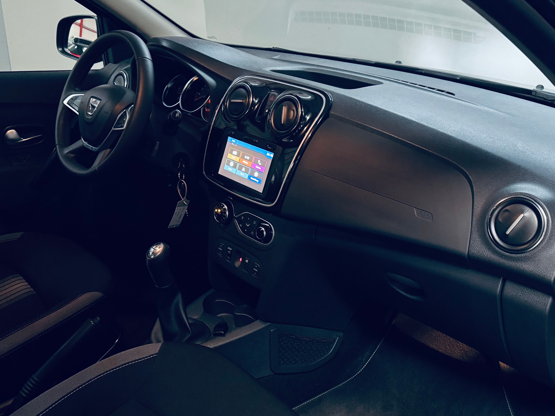 DACIA Sandero Tce 90 Stepway Unlimited-image-16
