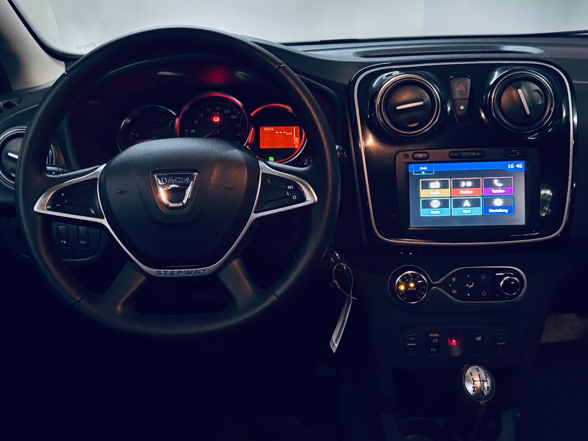 DACIA Sandero Tce 90 Stepway Unlimited-image-15