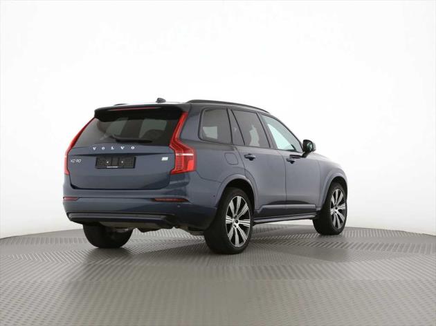 VOLVO XC90 T8 eAWD PluginHybrid Ultimate Dark Geartronic-image-1