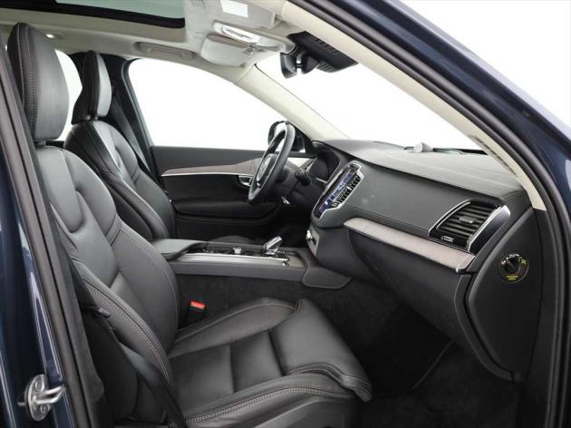 VOLVO XC90 T8 eAWD PluginHybrid Ultimate Dark Geartronic-image-3