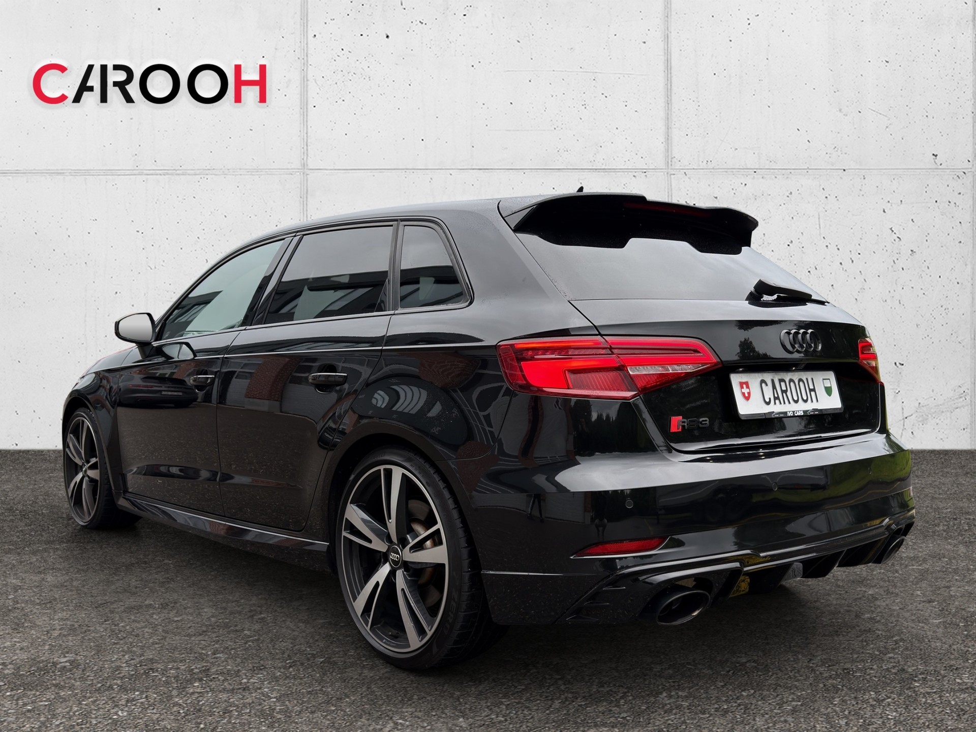 AUDI RS3 Sportback 2.5 TSI quattro S-tronic-image-4