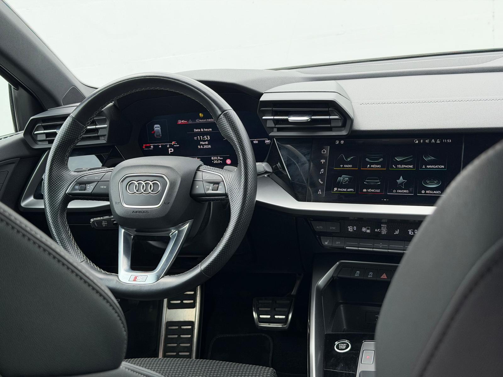 AUDI A3 Sportback 35 TFSI S line Attraction S-tronic-image-10