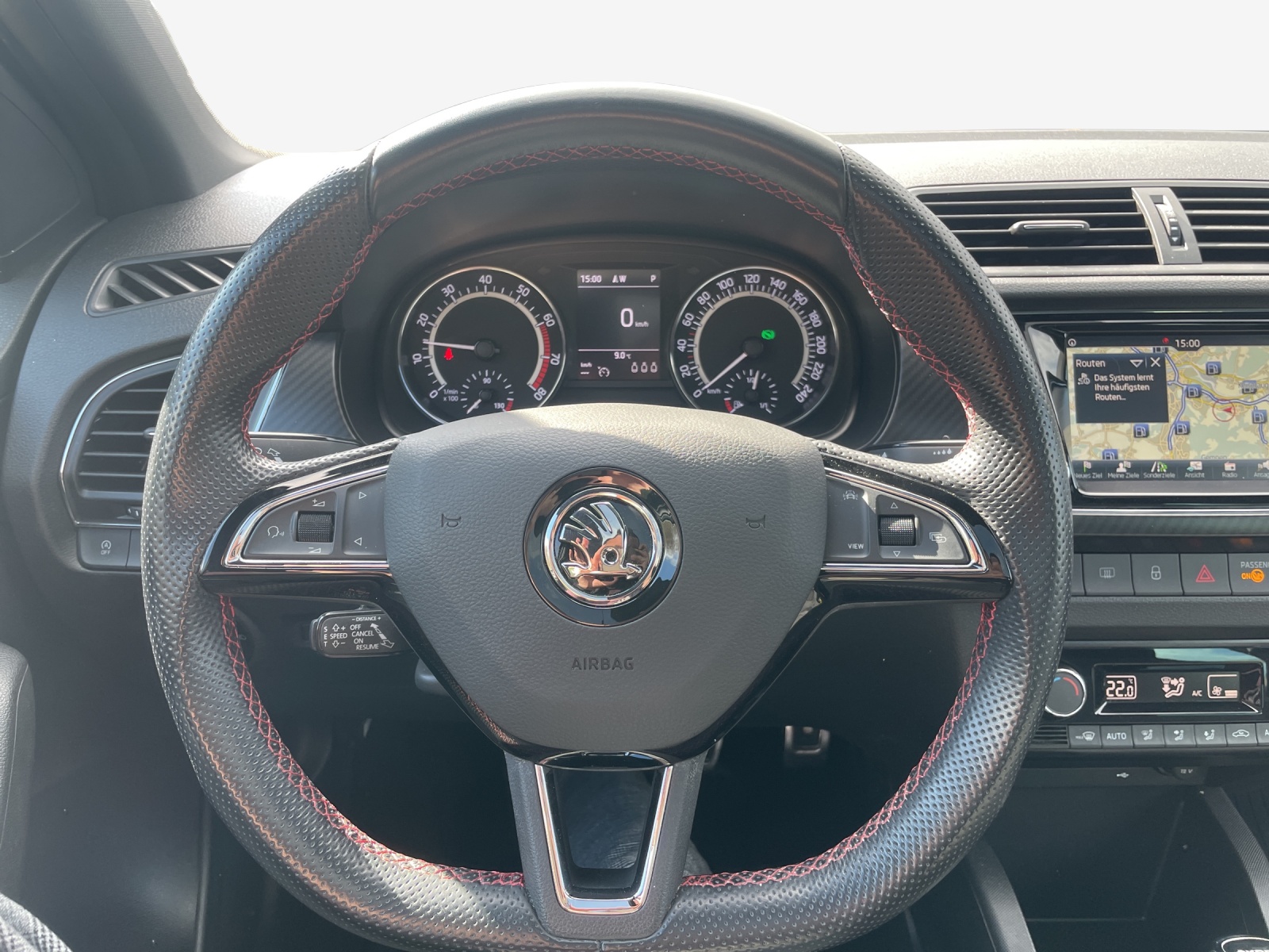 SKODA Fabia 1.0 TSI Monte Carlo DSG-image-9