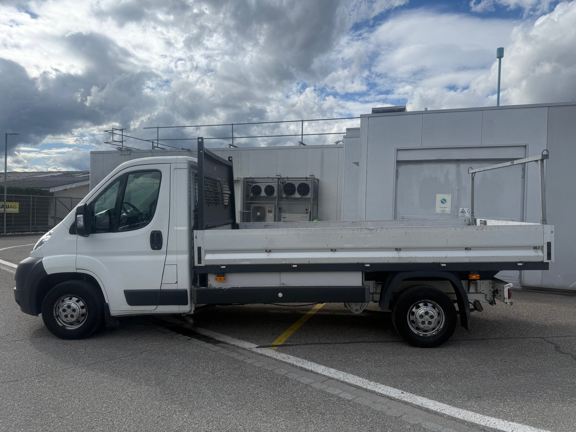 PEUGEOT Boxer 3.0 HDI 335 L4-image-2