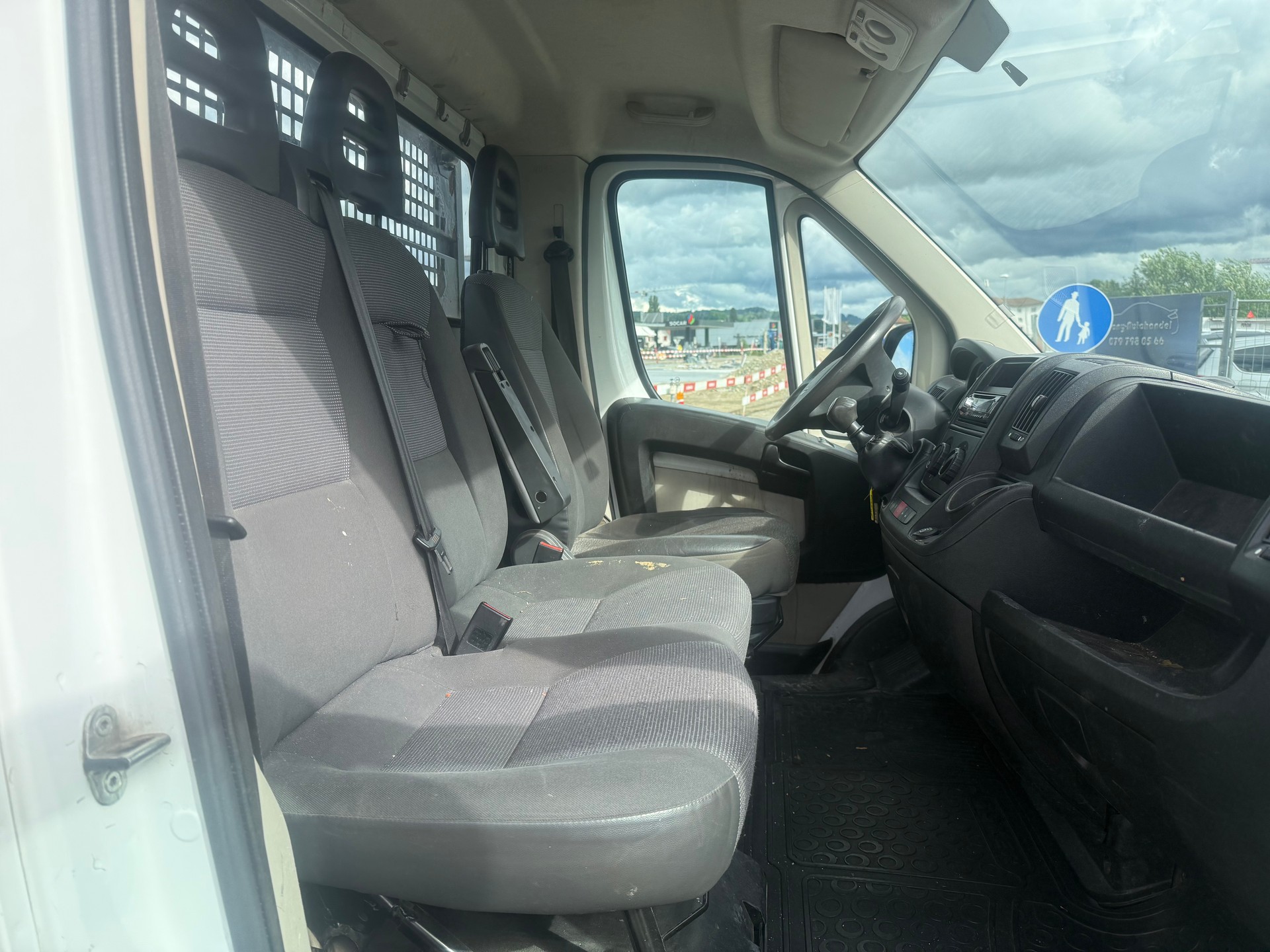 PEUGEOT Boxer 3.0 HDI 335 L4-image-11