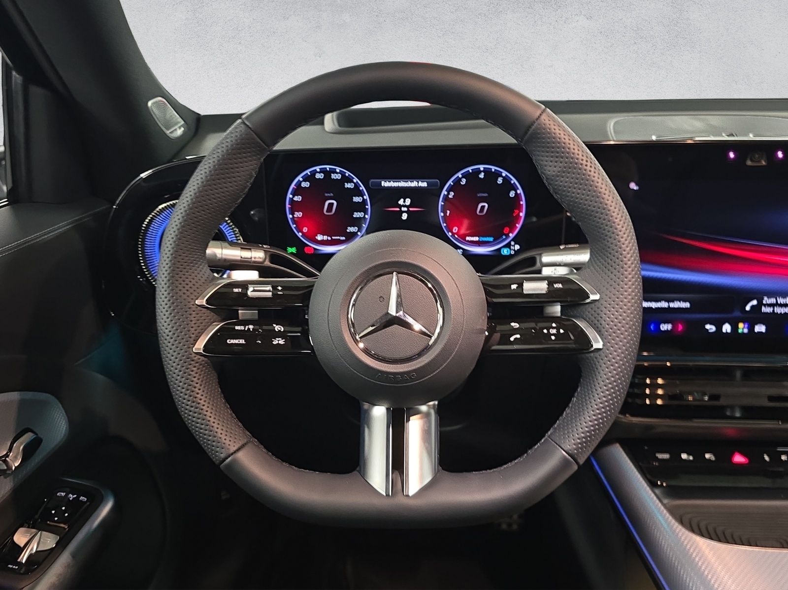 MERCEDES-BENZ GLB 220 AMG Line 4Matic-image-12