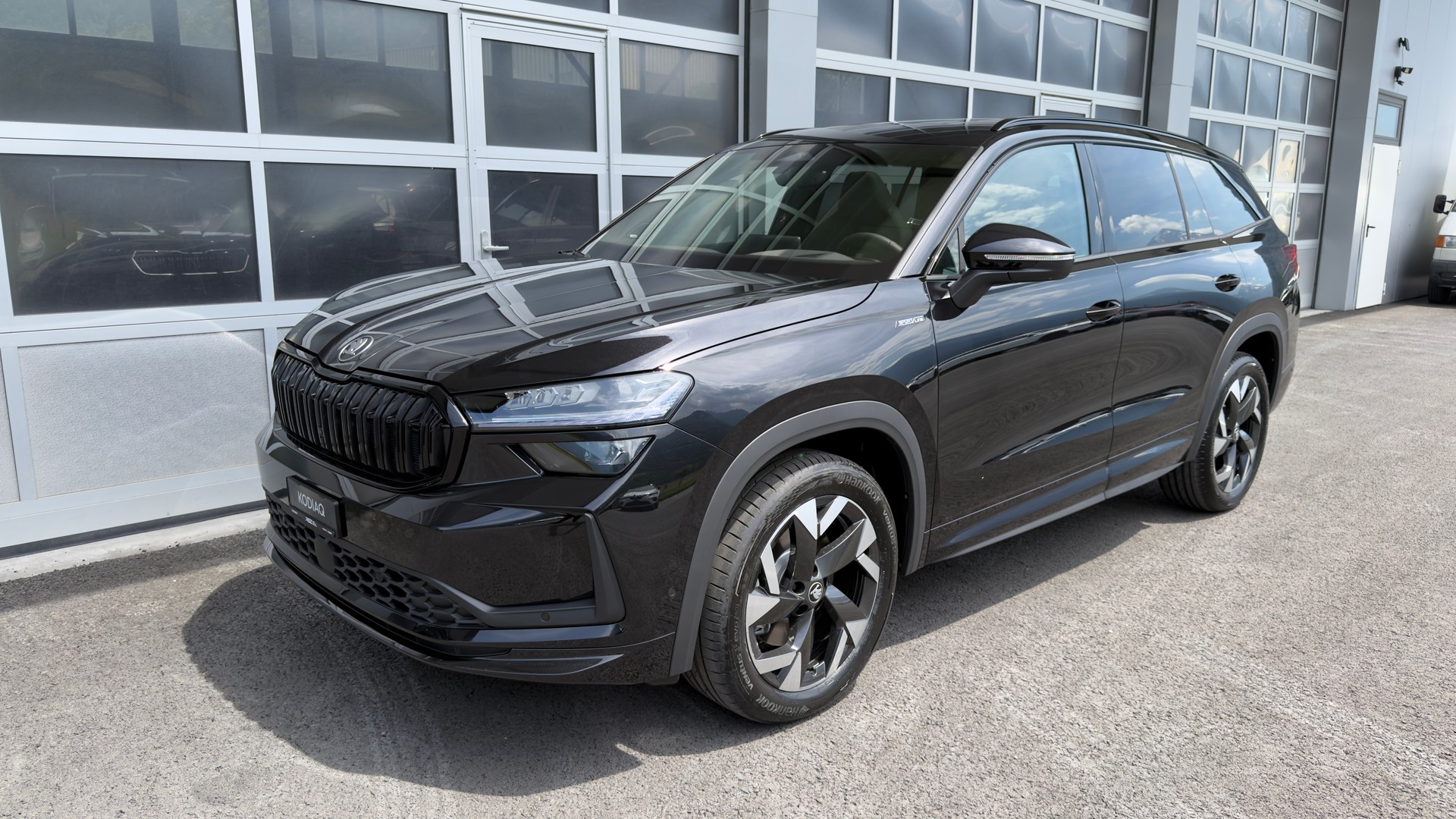 SKODA Kodiaq SL 2.0TSI 204PS 7DSG4x4 2000ccm 204PS/150kW 4 Zylinder TSI Benzin 2000ccm 204PS/150kW 4 Zylinder TSI Benzin-image-0