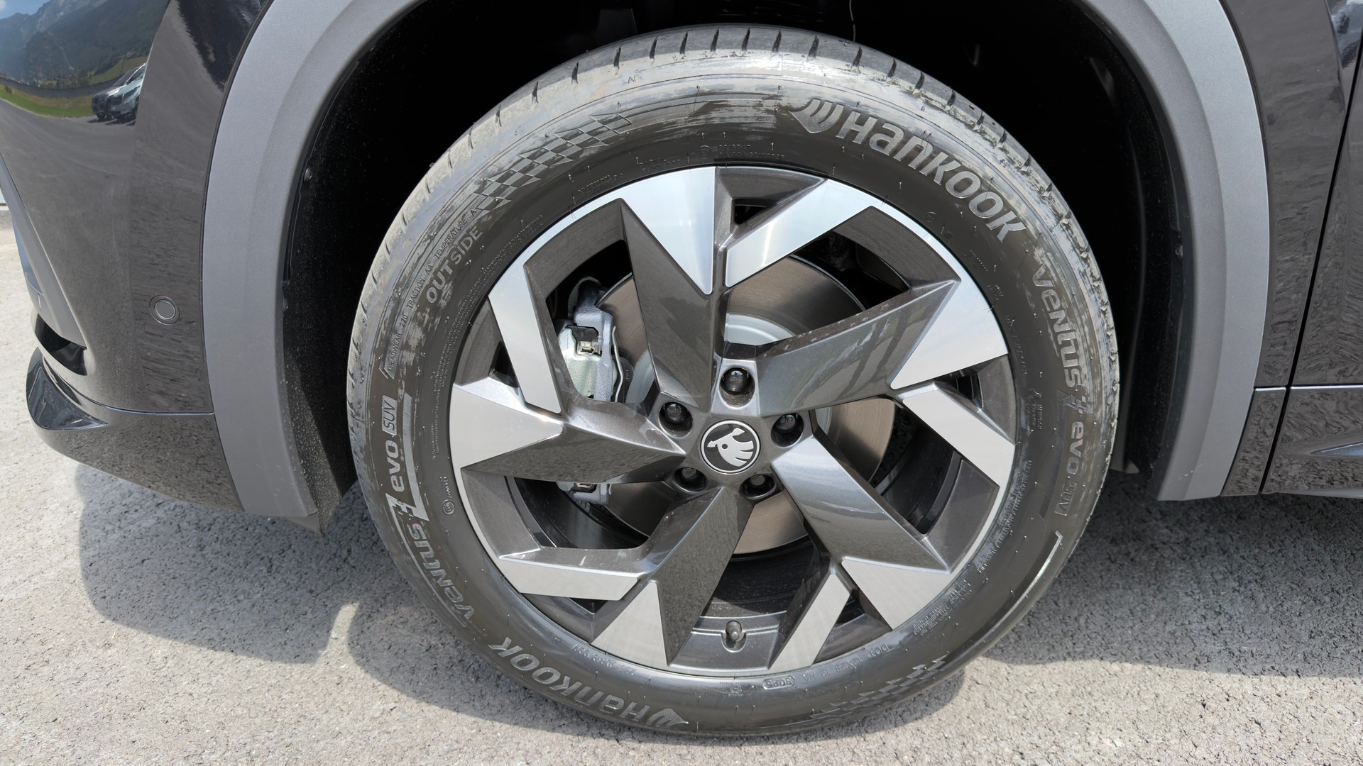 SKODA Kodiaq SL 2.0TSI 204PS 7DSG4x4 2000ccm 204PS/150kW 4 Zylinder TSI Benzin 2000ccm 204PS/150kW 4 Zylinder TSI Benzin-image-3