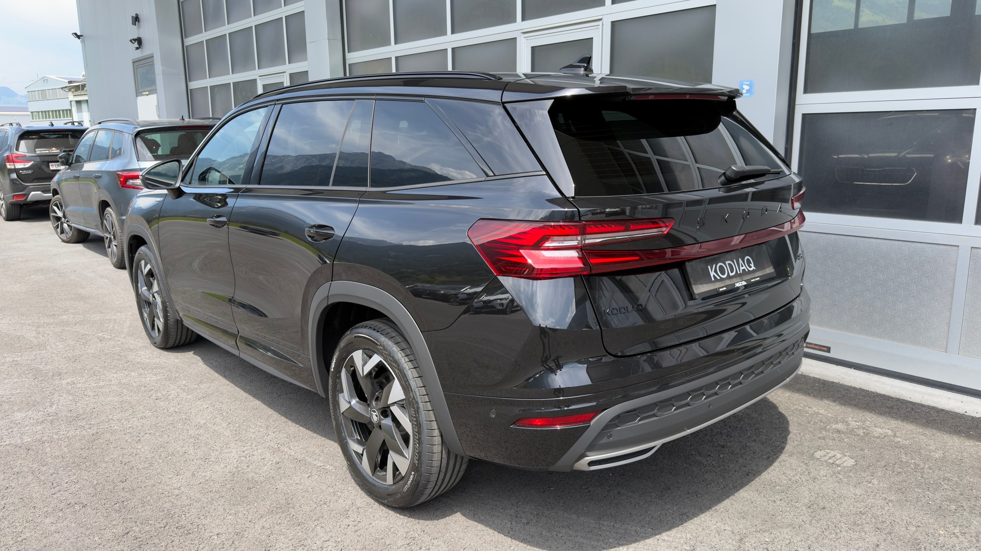 SKODA Kodiaq SL 2.0TSI 204PS 7DSG4x4 2000ccm 204PS/150kW 4 Zylinder TSI Benzin 2000ccm 204PS/150kW 4 Zylinder TSI Benzin-image-1