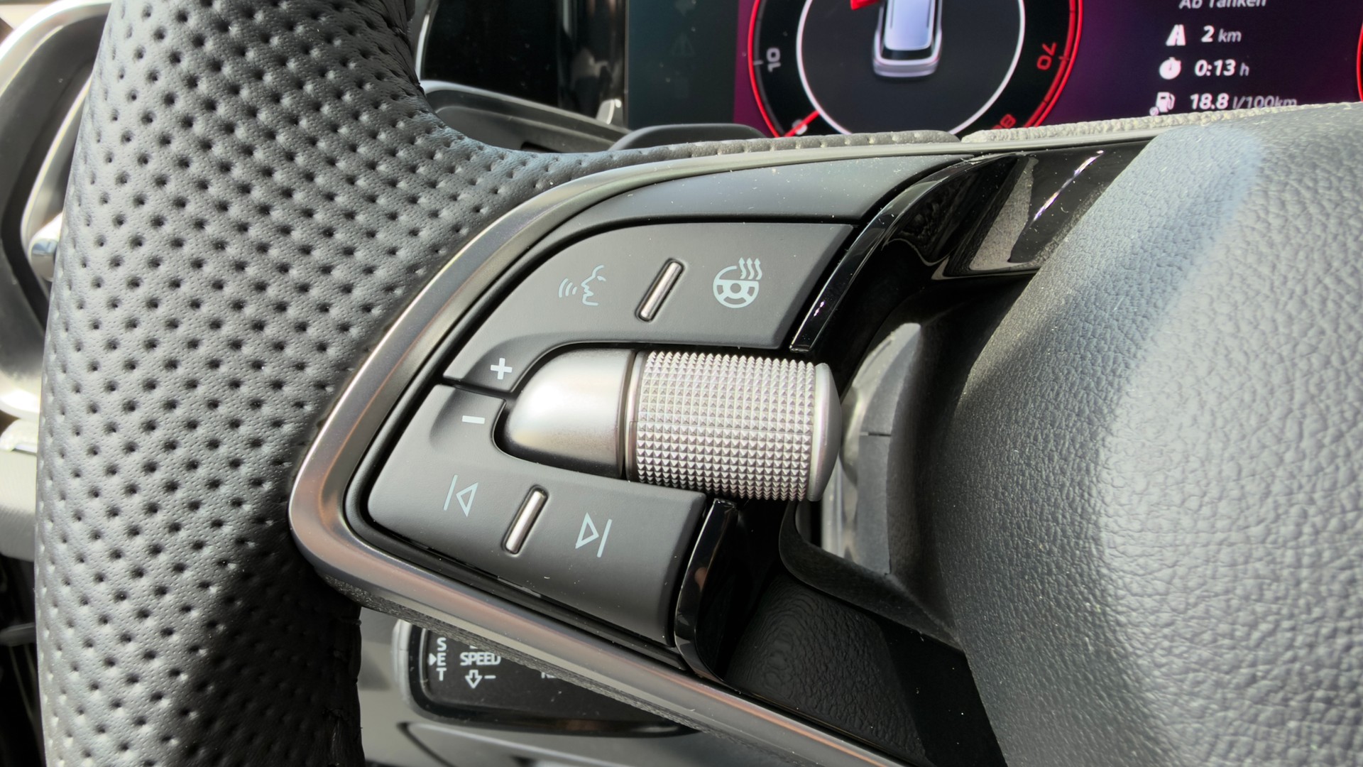 SKODA Kodiaq SL 2.0TSI 204PS 7DSG4x4 2000ccm 204PS/150kW 4 Zylinder TSI Benzin 2000ccm 204PS/150kW 4 Zylinder TSI Benzin-image-7