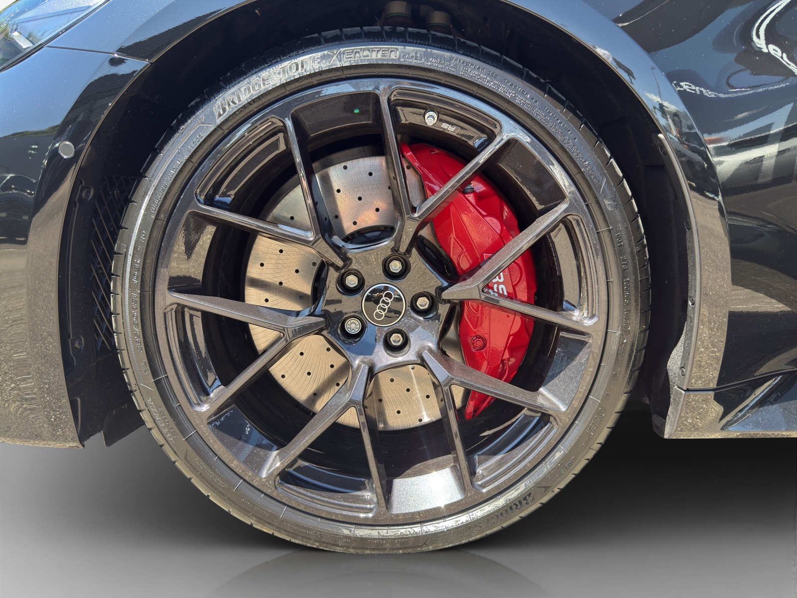 AUDI RS 5 Avant TFSI 470 kW Tiptronic quattro-image-13