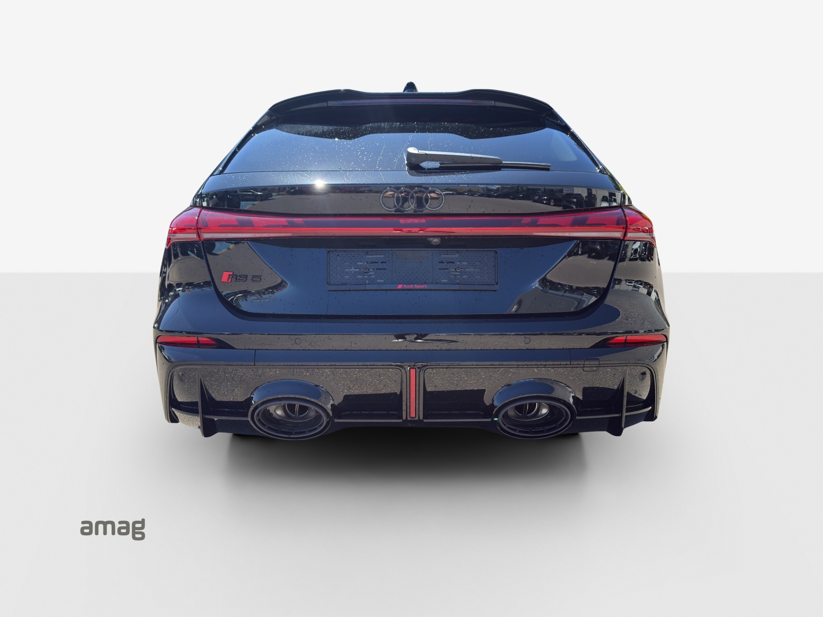 AUDI RS 5 Avant TFSI 470 kW Tiptronic quattro-image-3