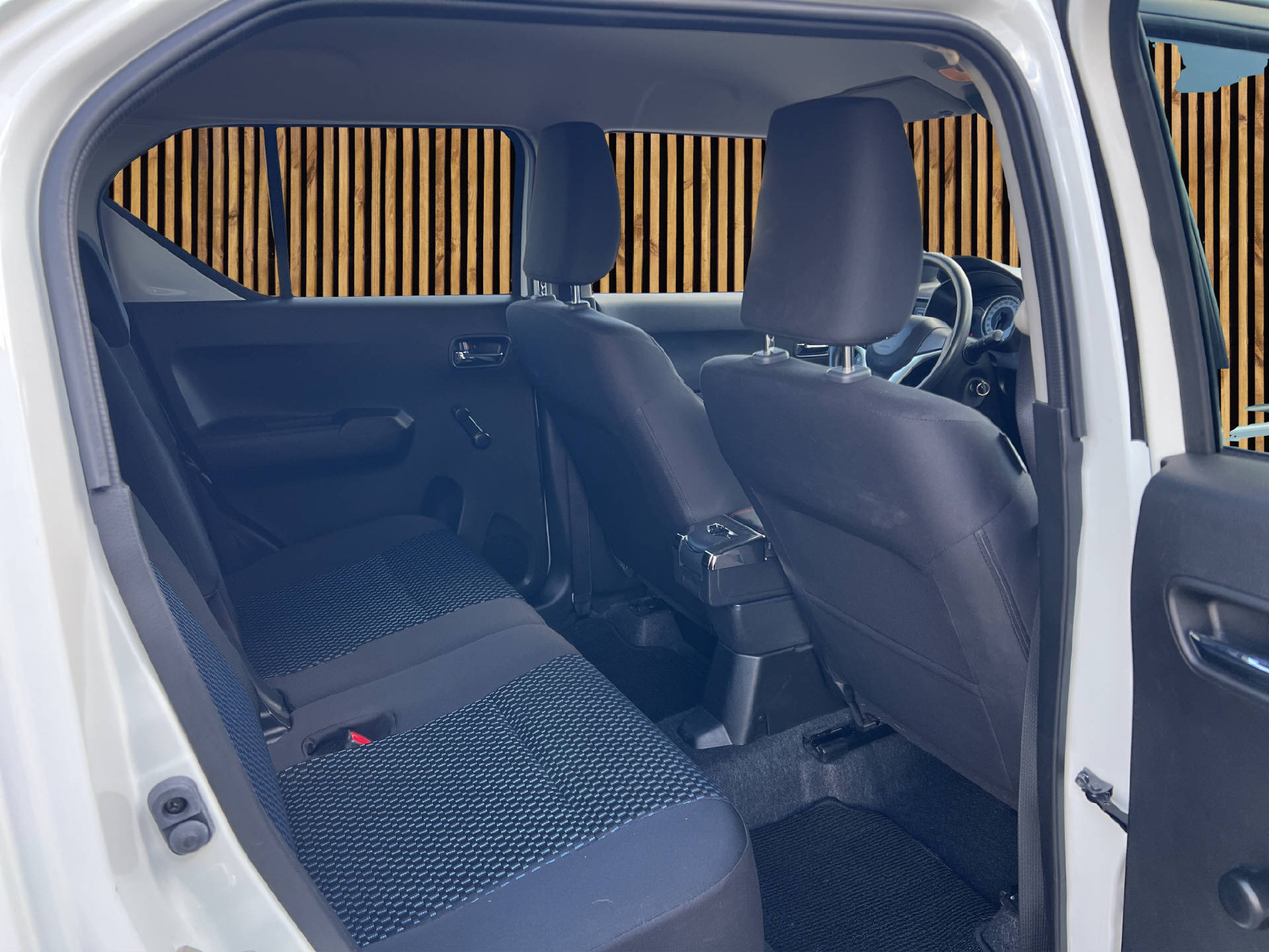 SUZUKI Ignis 1.2 Compact+ Hybrid-image-14