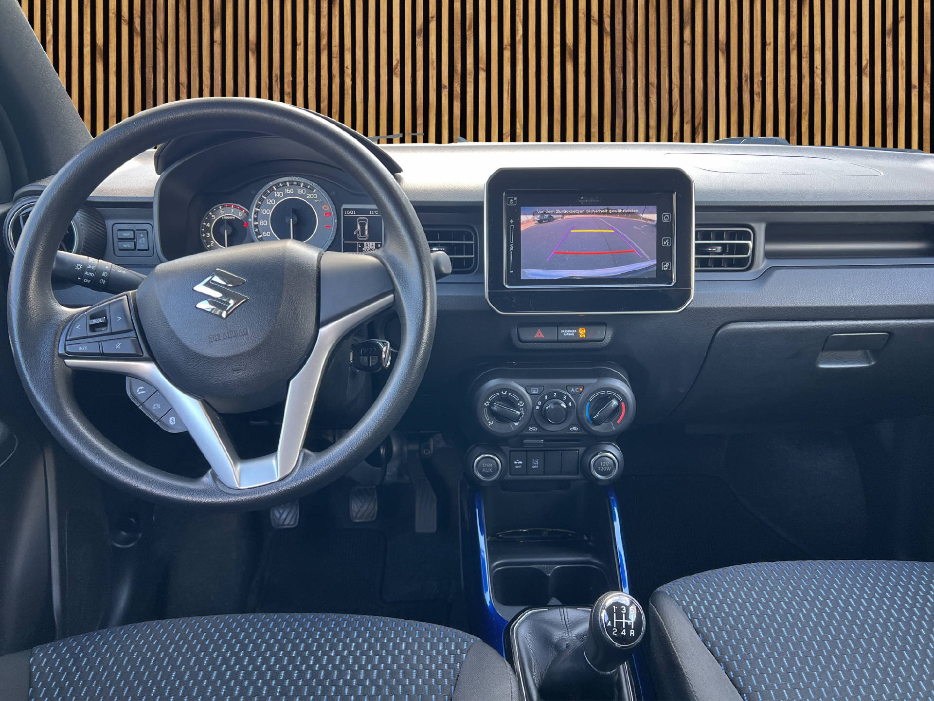 SUZUKI Ignis 1.2 Compact+ Hybrid-image-10