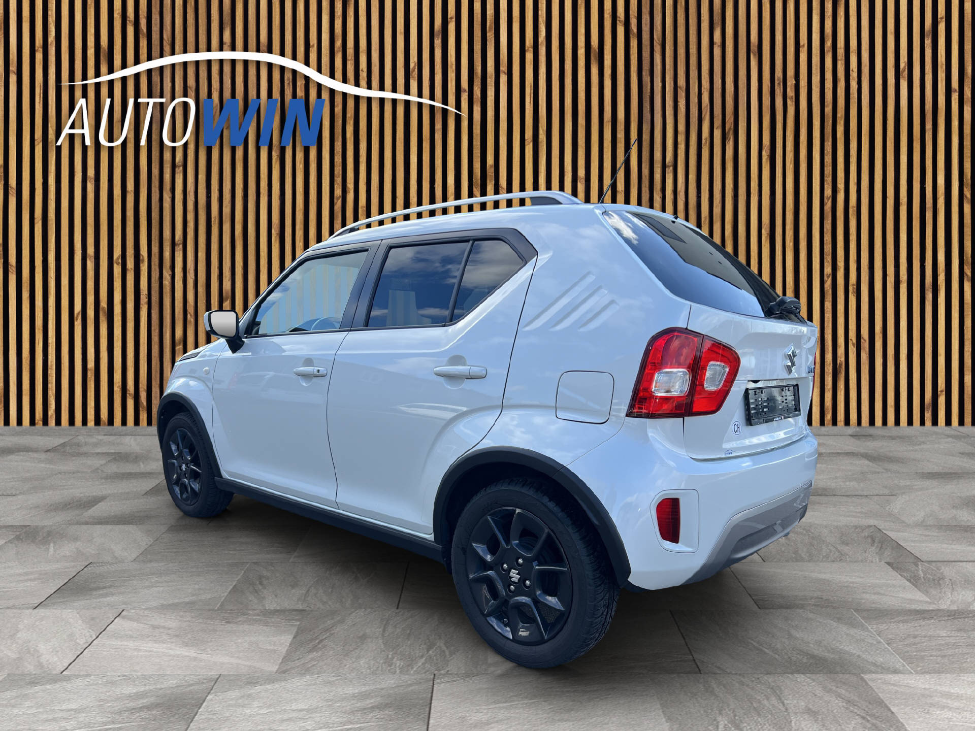 SUZUKI Ignis 1.2 Compact+ Hybrid-image-3