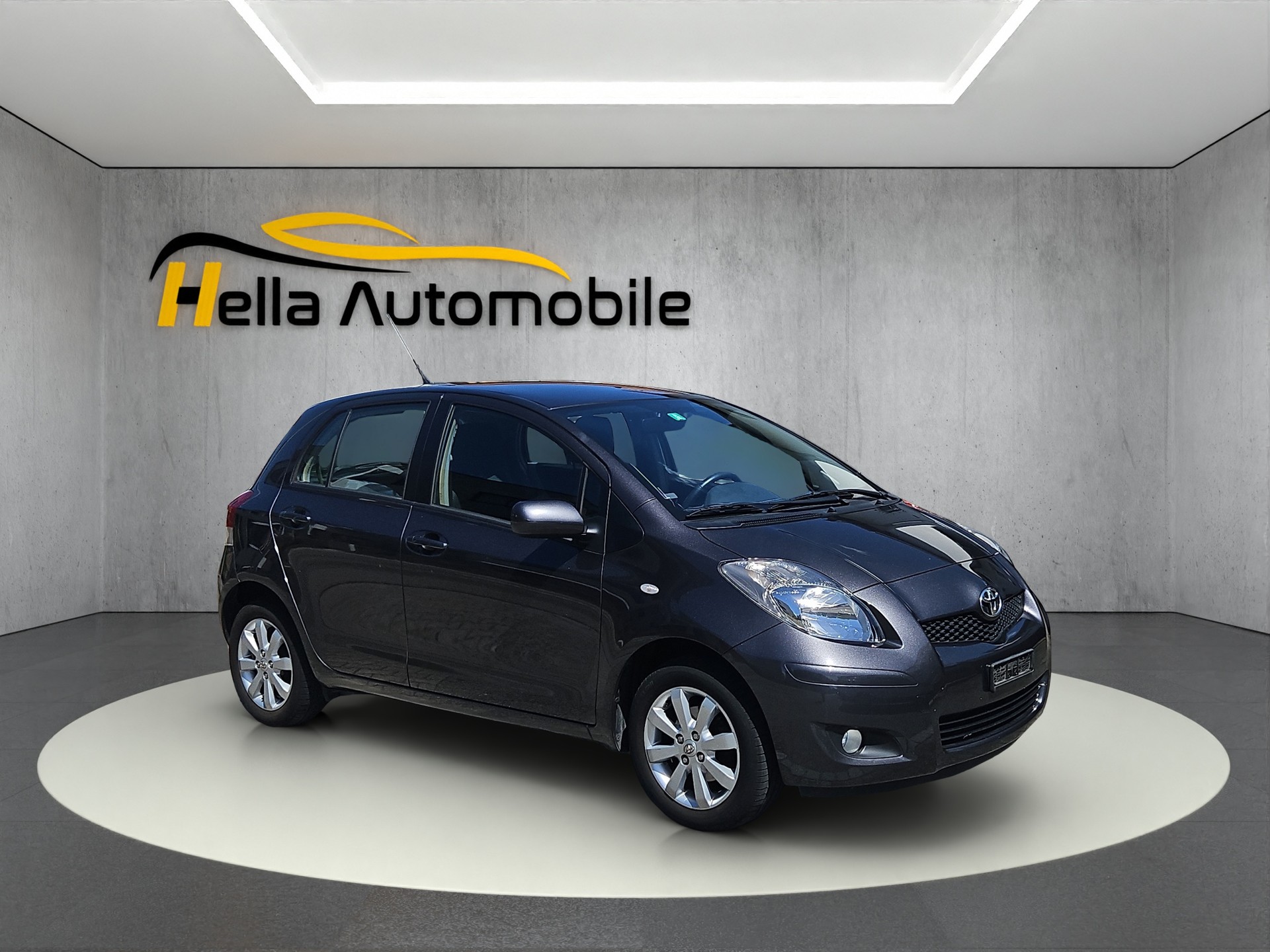 TOYOTA Yaris 1.33 Linea Sol-image-0