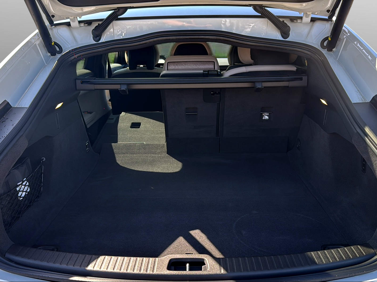 VOLVO ES90 Twin Ultra AWD-image-15