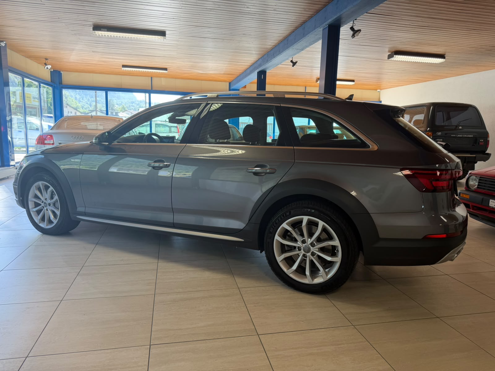 AUDI A4 allroad 3.0 TDI quattro tiptronic-image-7