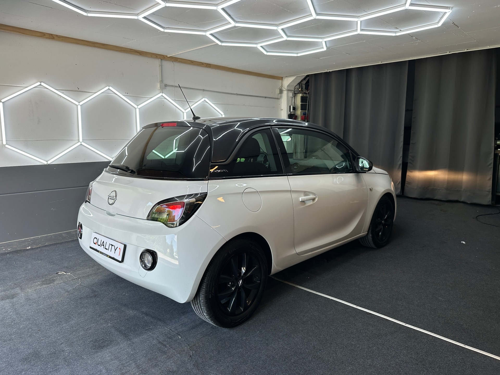 OPEL Adam 1.4 ecoFLEX JAM Easytronic-image-4